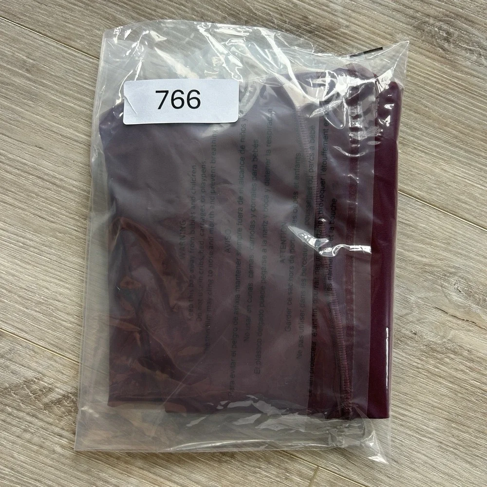 Lululemon Size 12 Garnet Wunder Train Women's High-Rise Tight 28